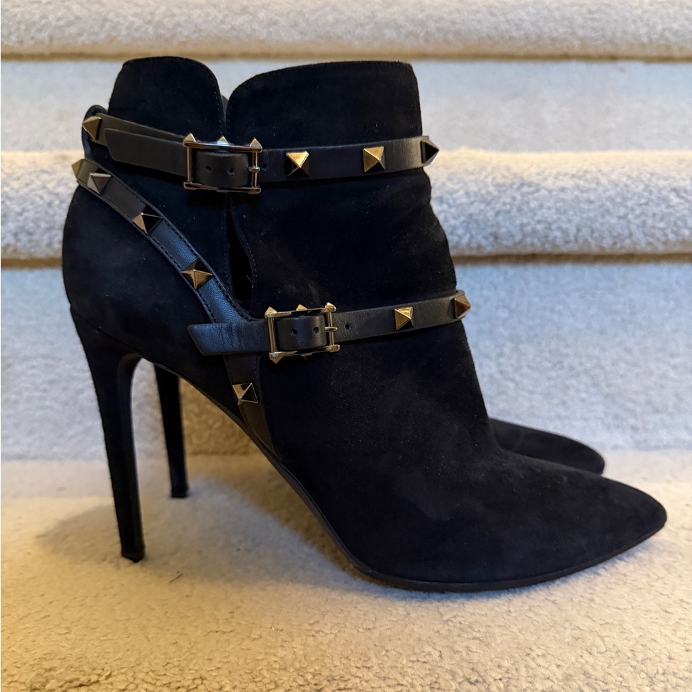 VALENTINO suede booties
